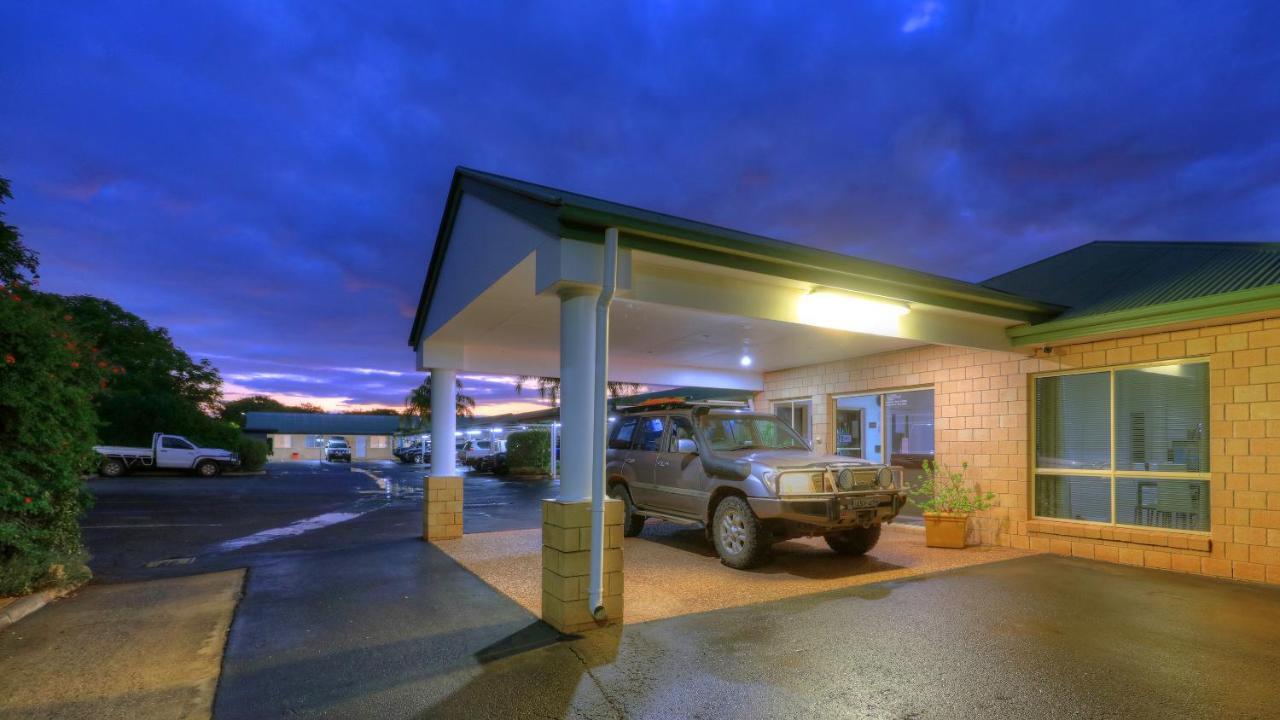 Jacaranda Country Motel Сент-Джордж Экстерьер фото